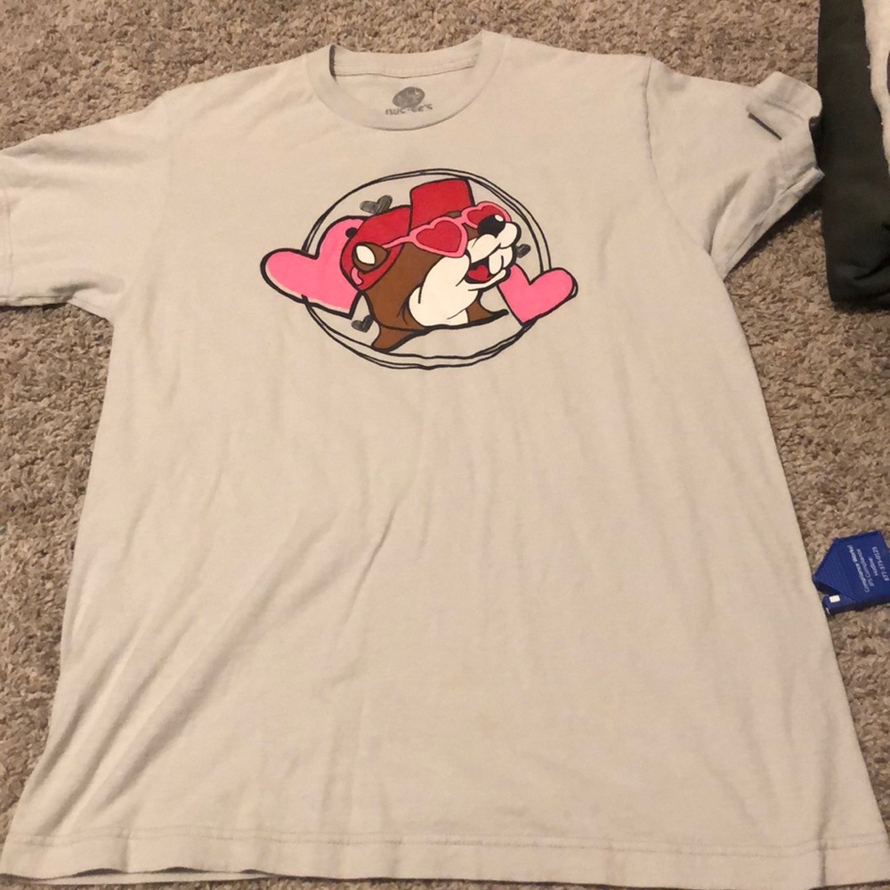 Bucee’s shirt